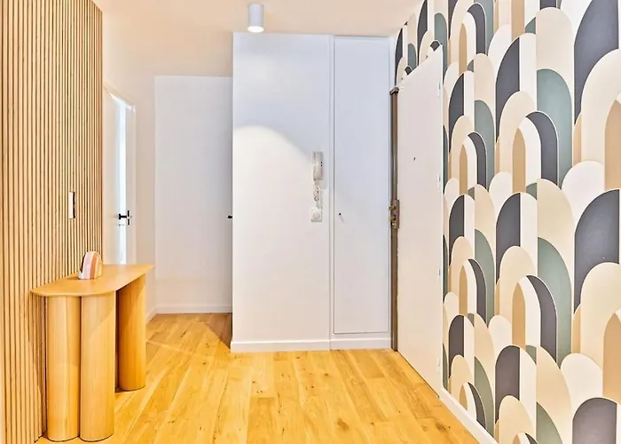 Evasion Parisienne Entre Monceau & Arc De Triomphe Paris