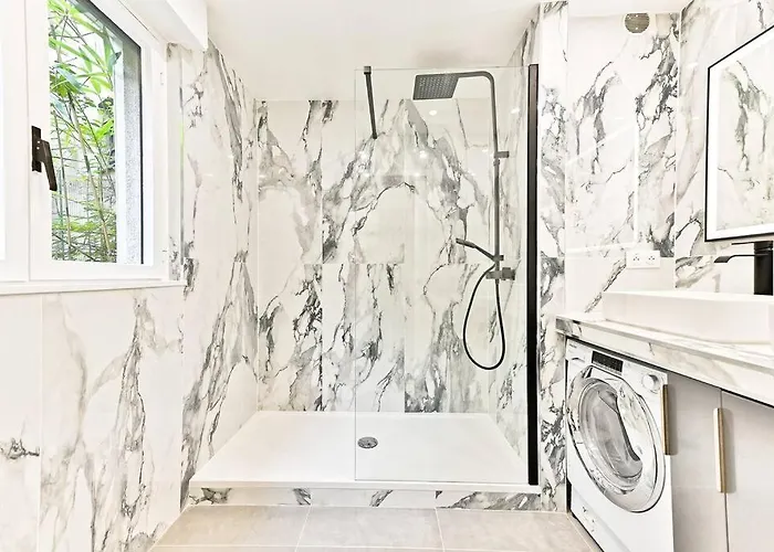 Evasion Parisienne Entre Monceau & Arc De Triomphe Daire Paris