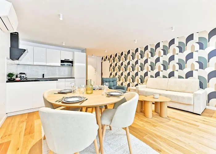 Daire Evasion Parisienne Entre Monceau & Arc De Triomphe *